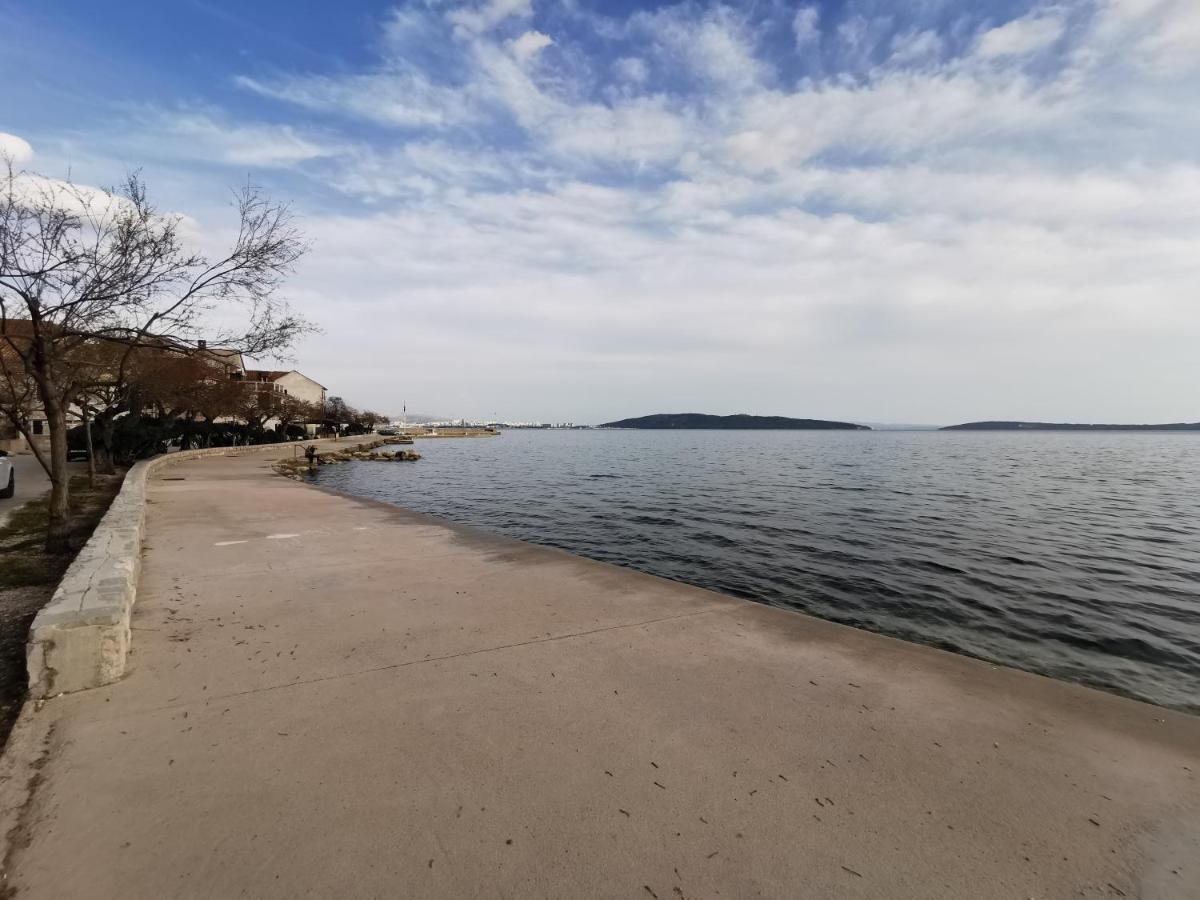 Apartment Miljenko I Dobrila Kaštela Buitenkant foto